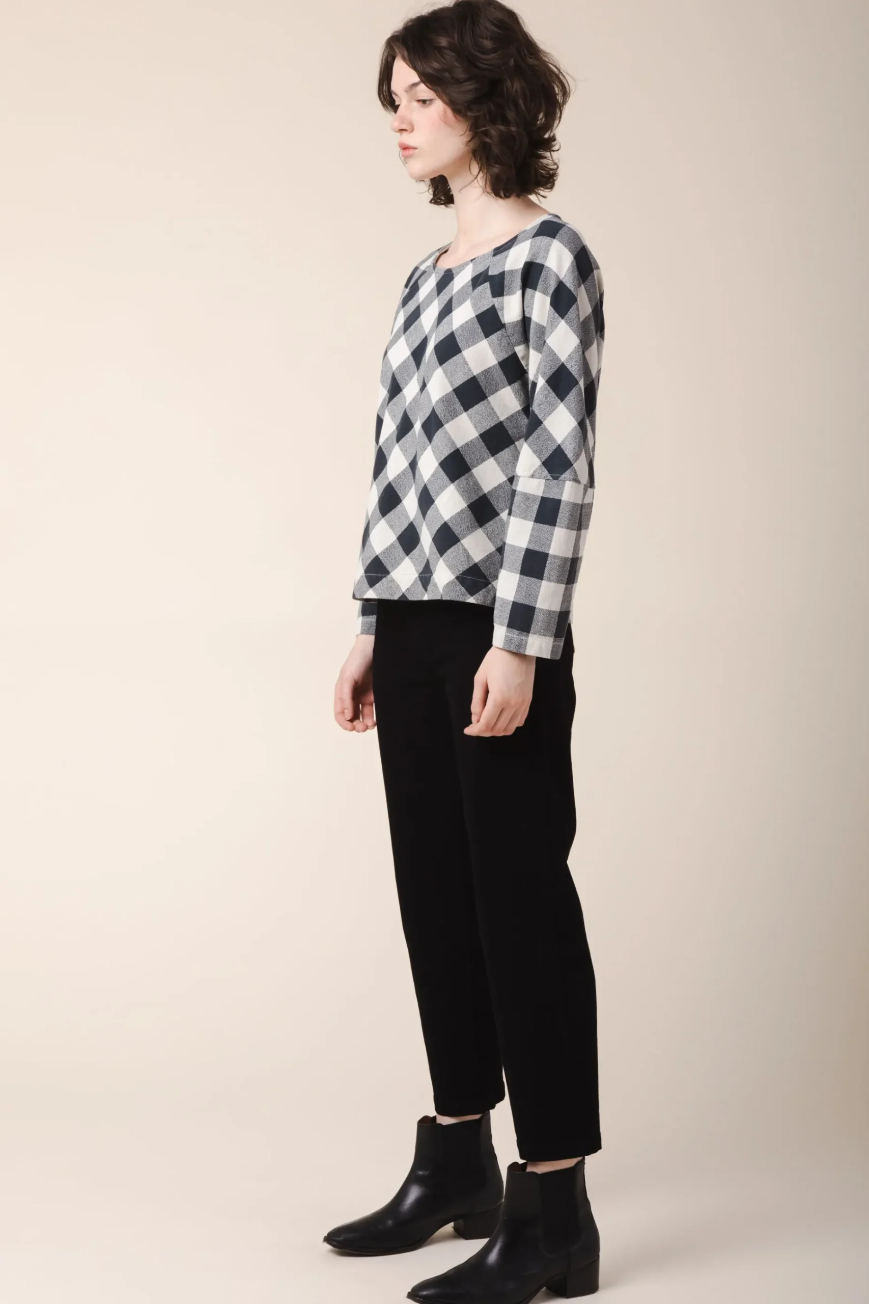 Barrel Jean in Black