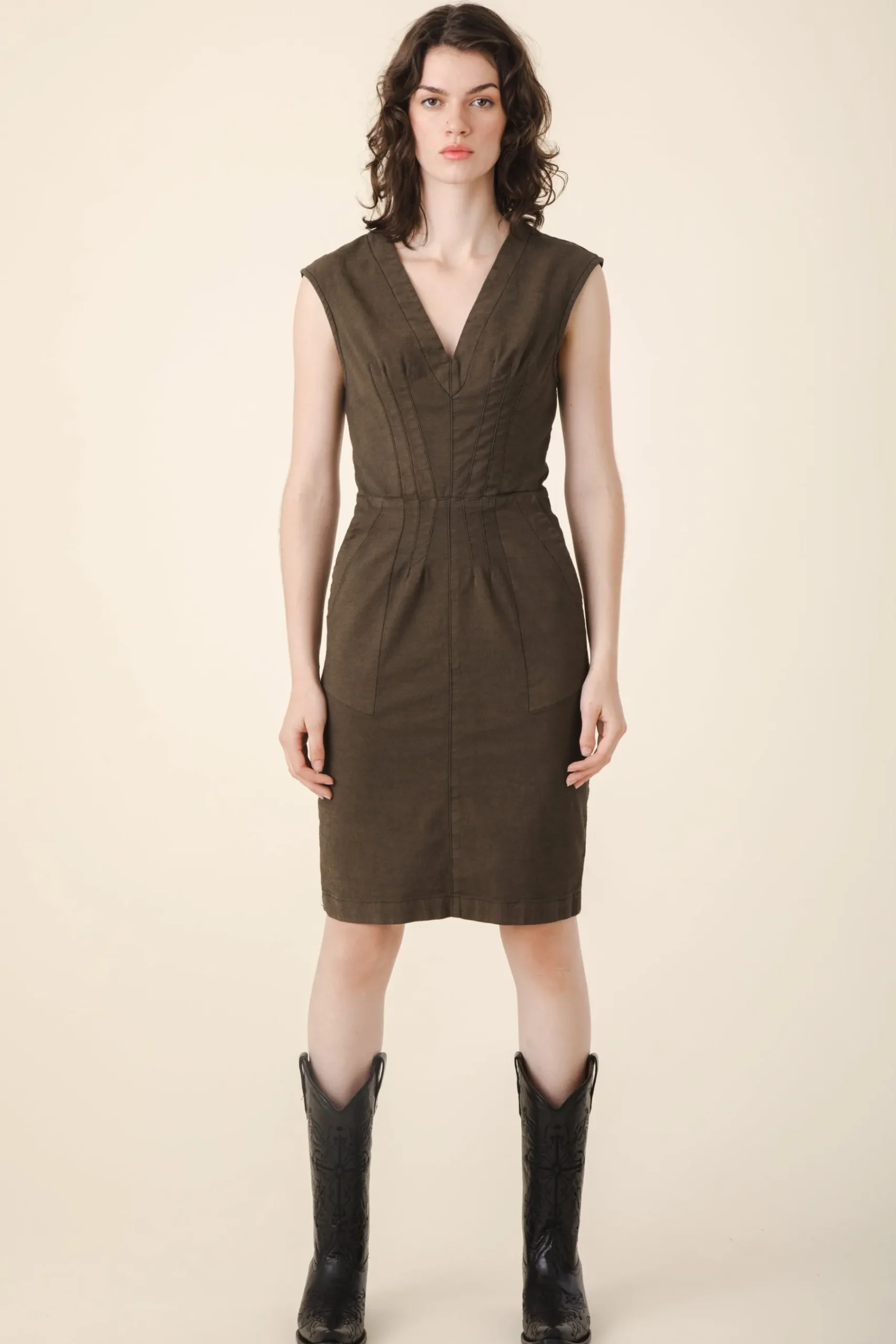Bourbon Street Dress in Umber
