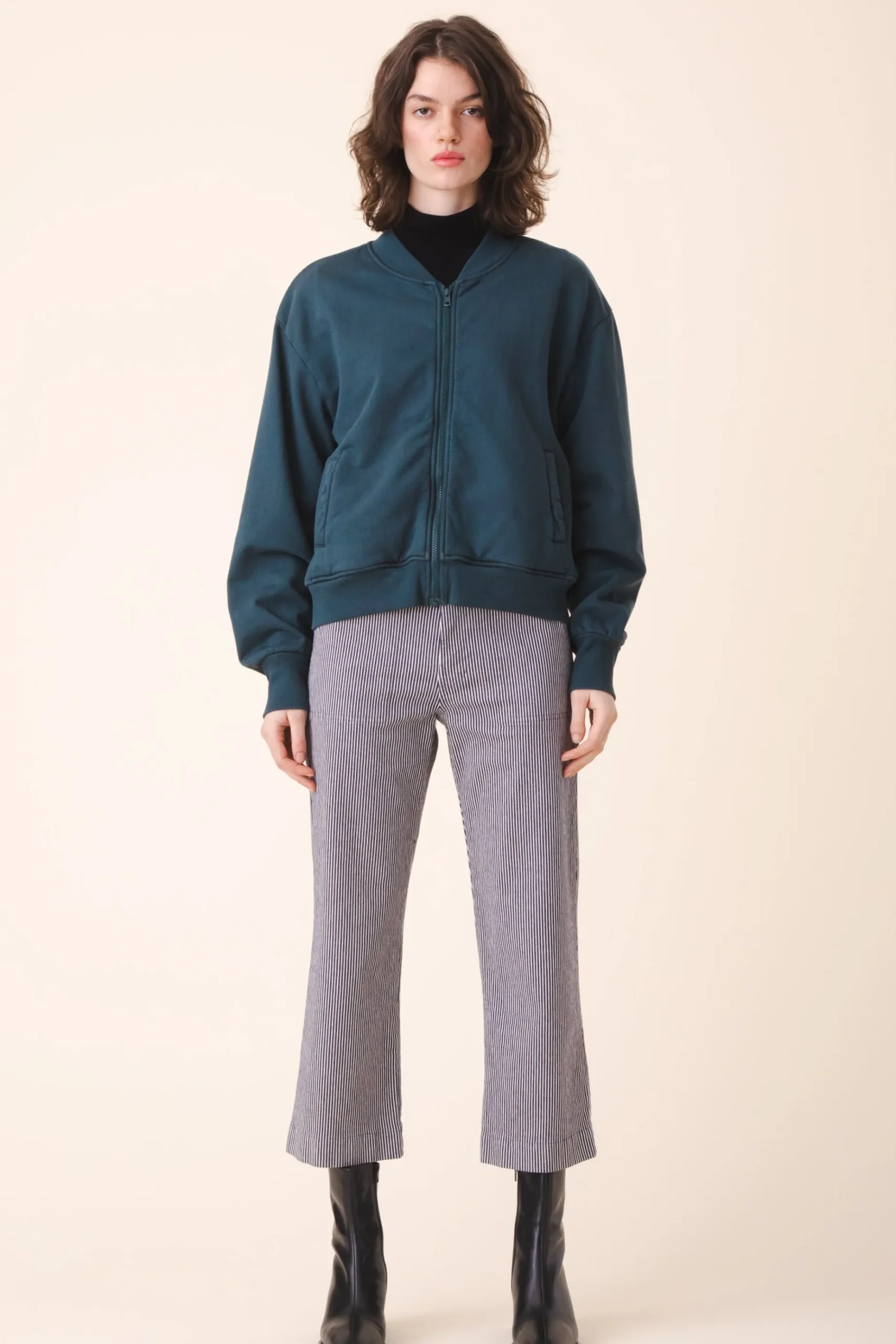 Classic Jacket in Drab