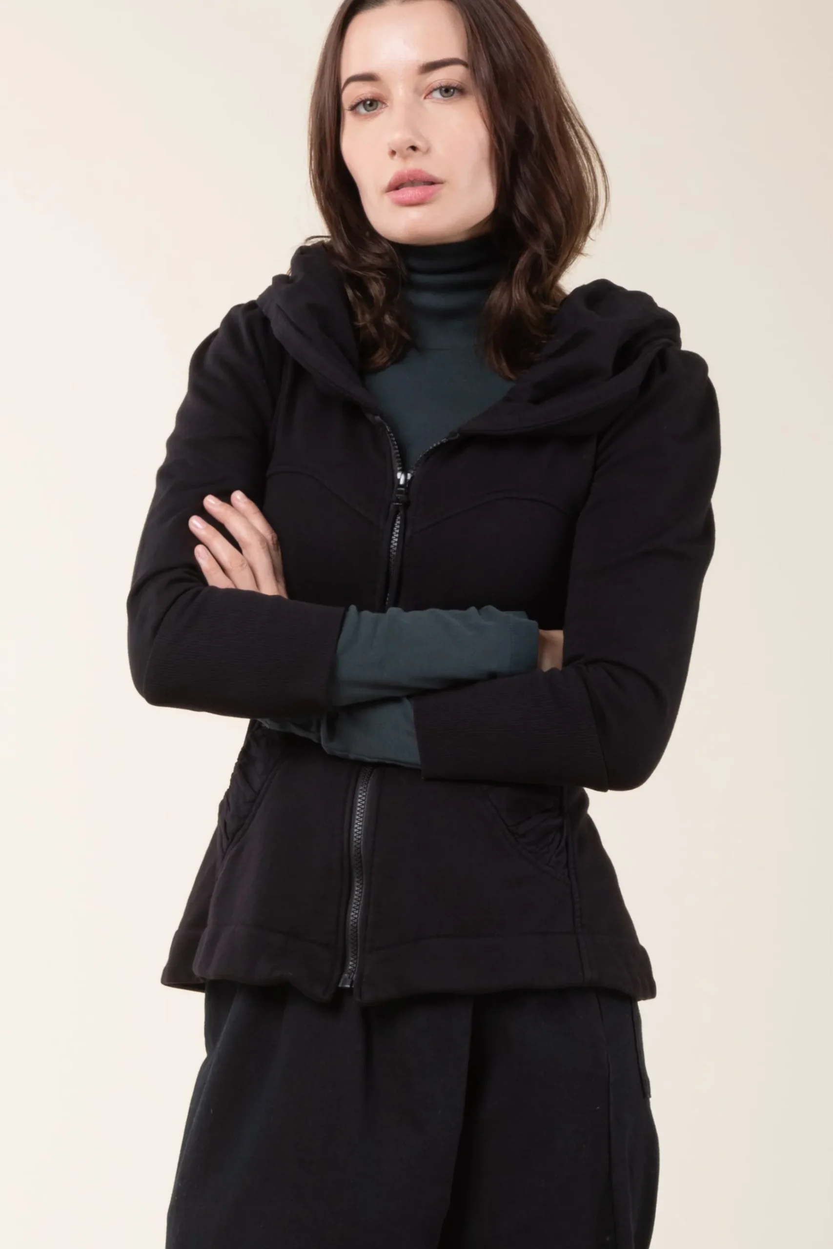 3/4 Cloak Hoodie in Black