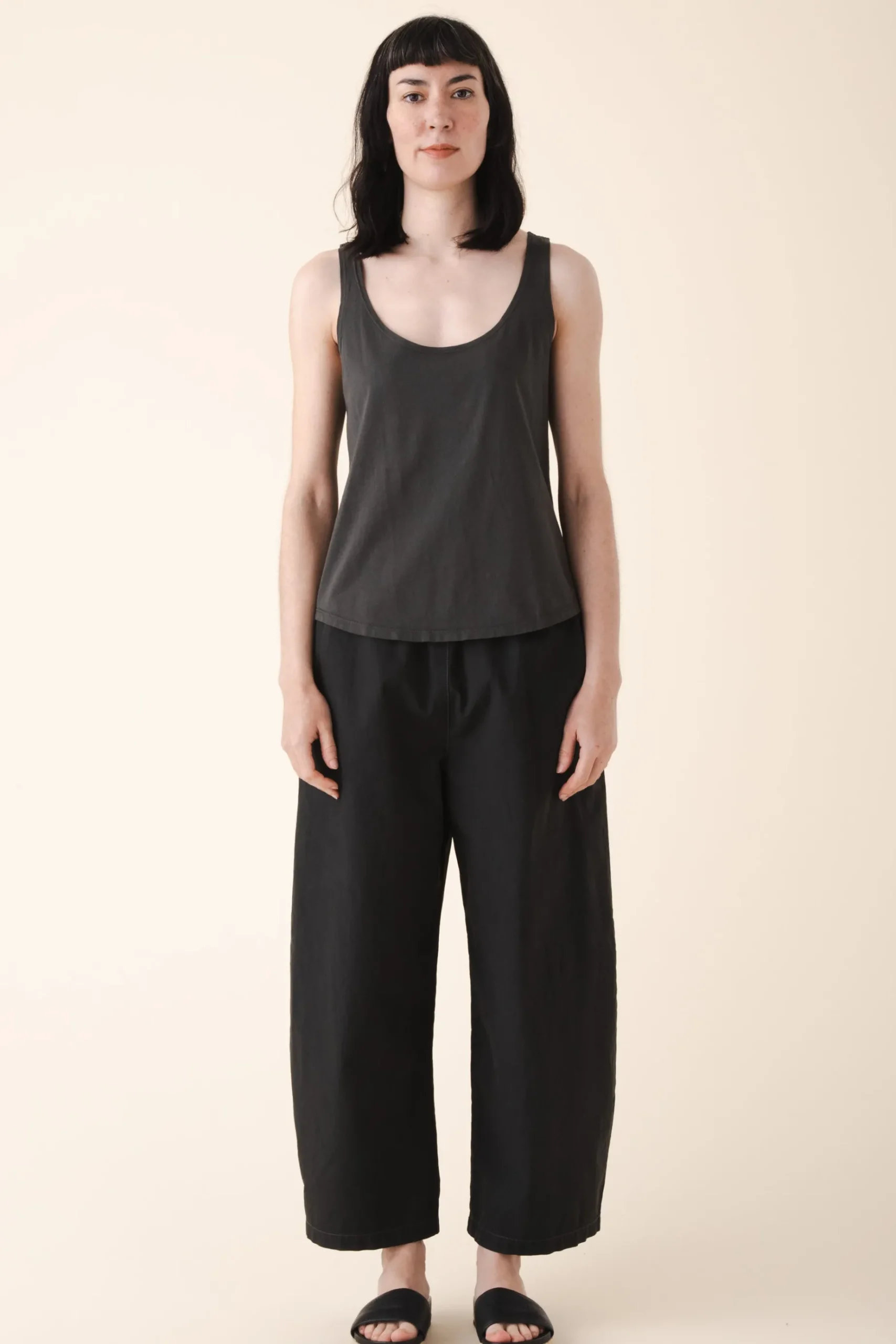 loose tank - organic cotton in dark green