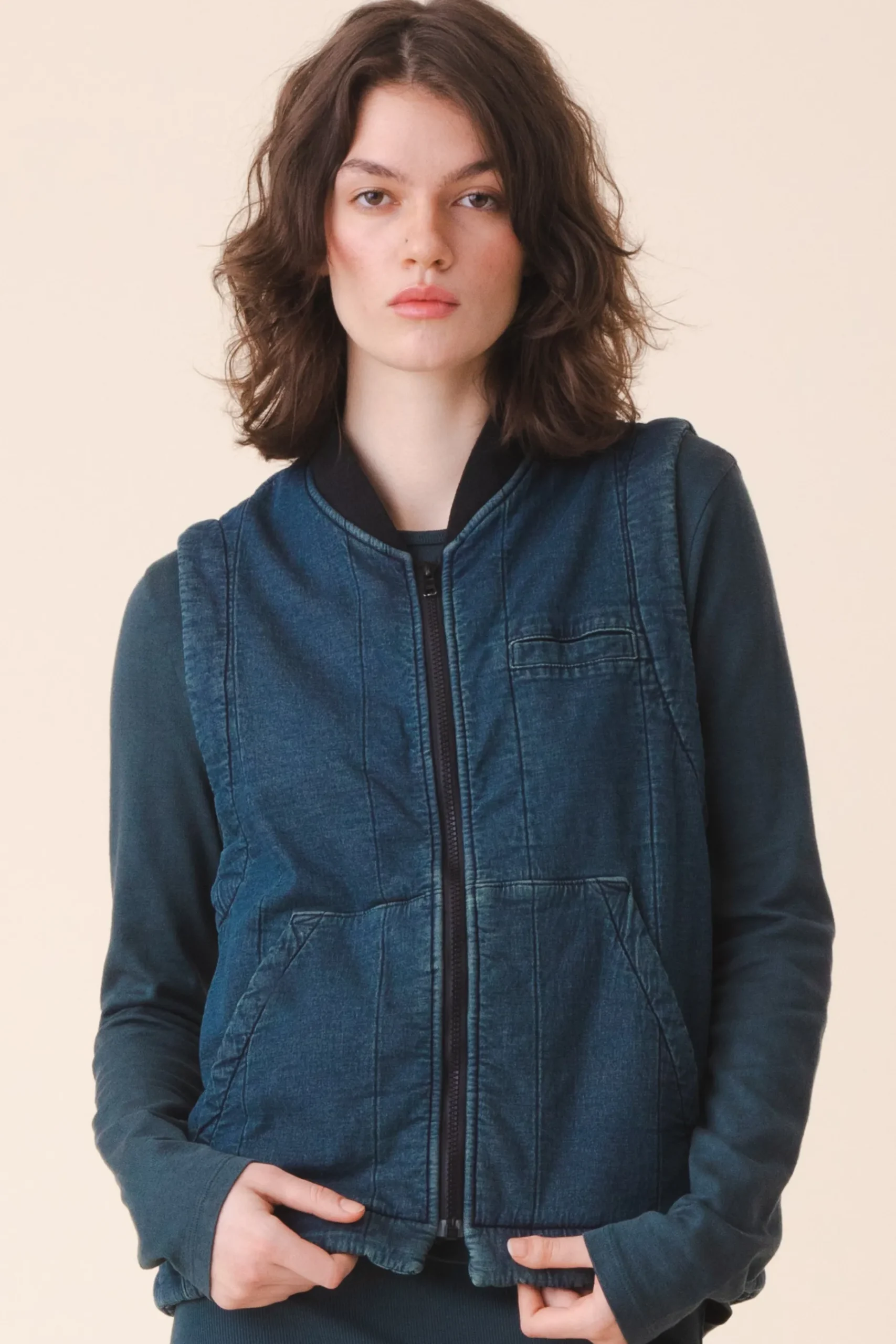 Muffle Vest in Mechanic