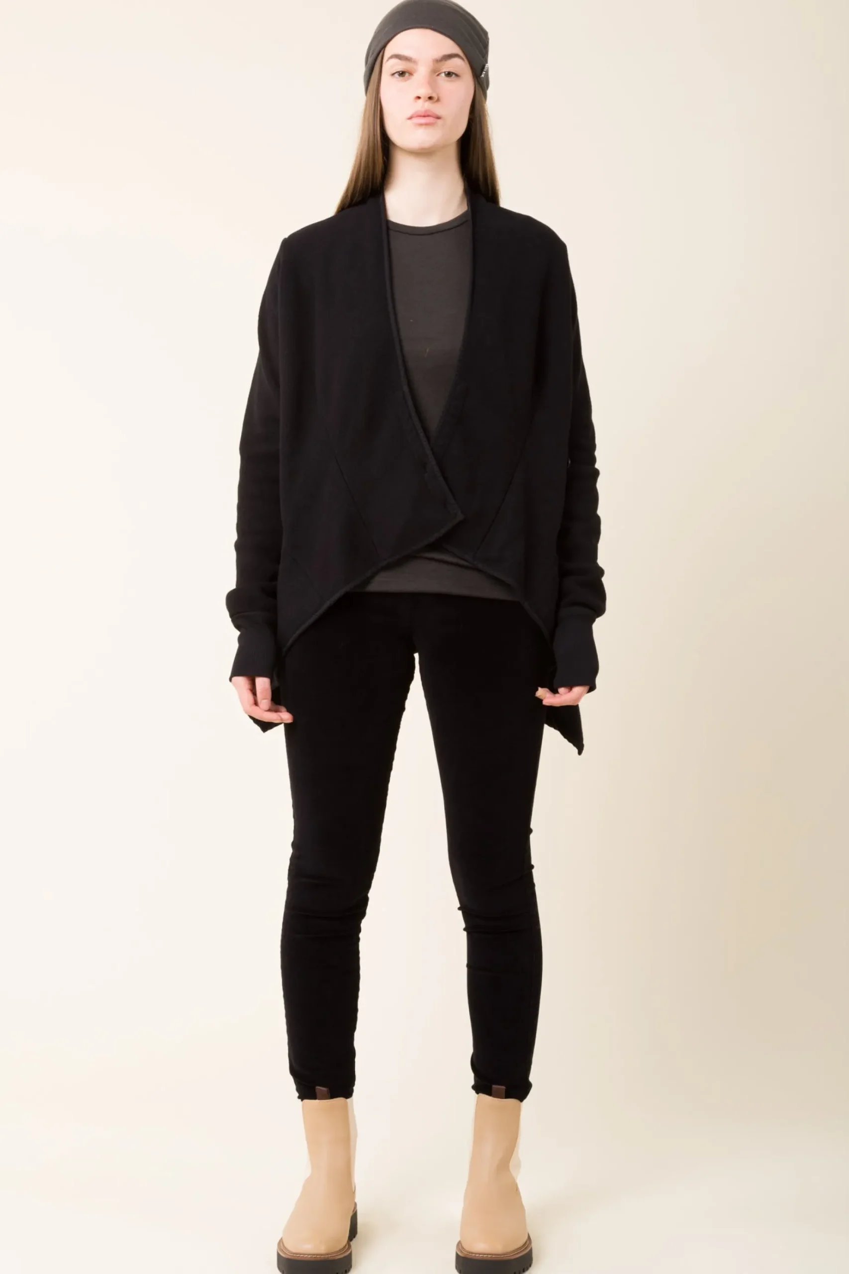 Treat me Right in Black