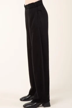 Una Pant in Black